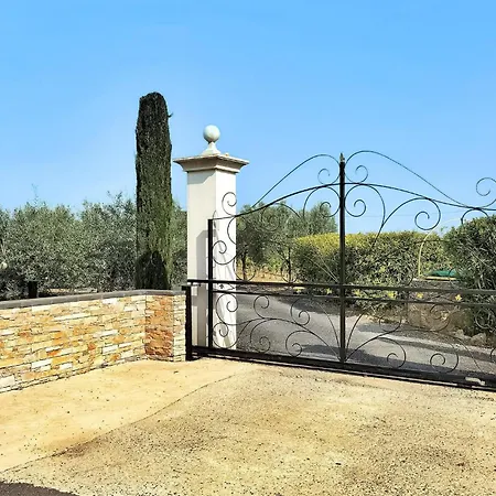 La Maison Du Domaine Дом отдыха